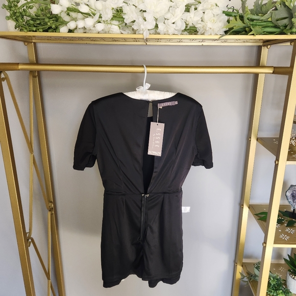 Romper - NWT dressy black short sleeve open back & zipper peplum shorts - Picture 17 of 17